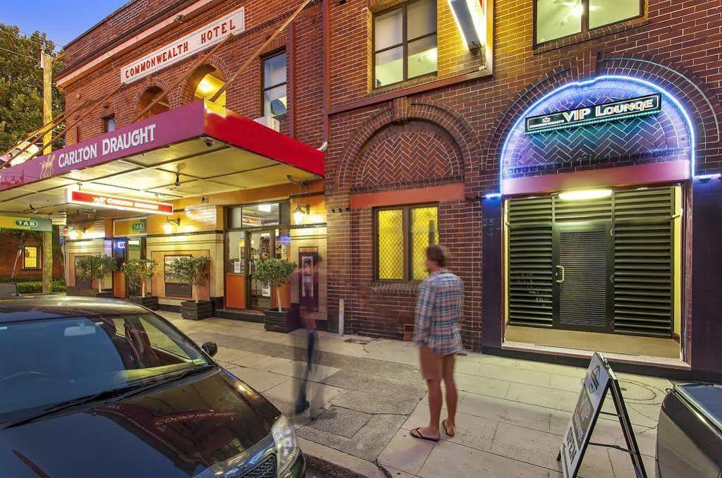 Commonwealth Hotel ニューカッスル エクステリア 写真